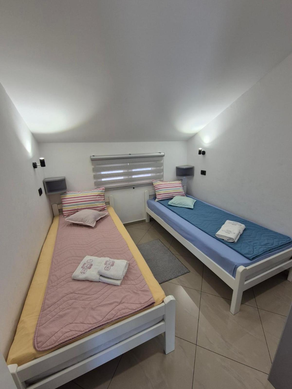 Apartmani "Roshu" Soko Banja Luaran gambar